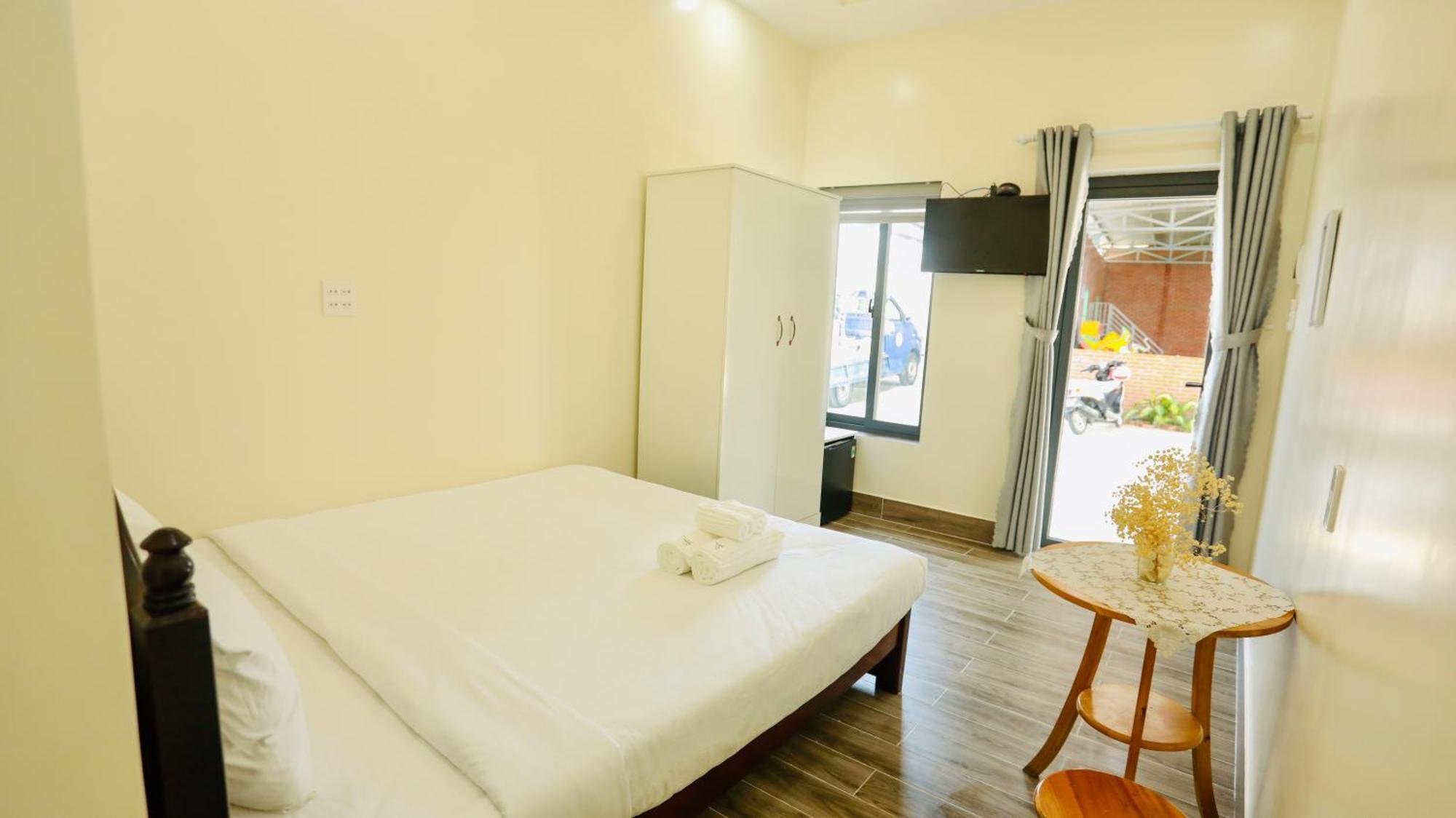 Kiwi'S Homestay & Cafe Phan Thiet Exteriör bild